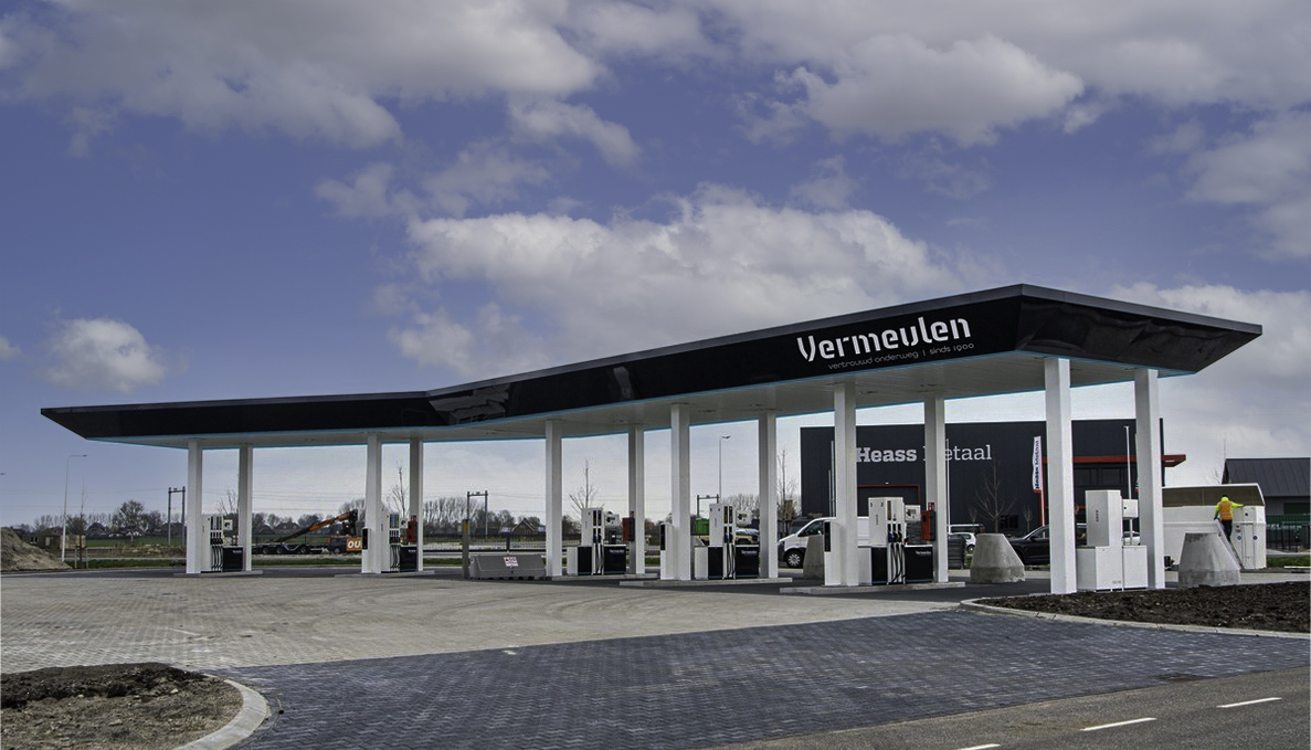 Realisatie nieuw tankstation Vermeulen Kampen